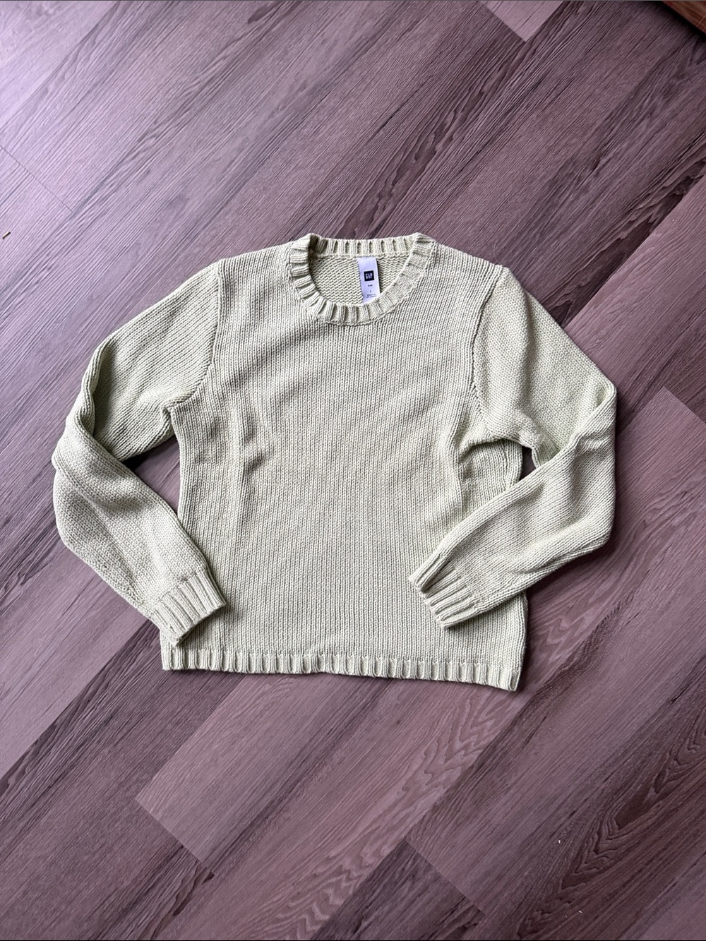 GAP Classic Crewneck Sweater - Light Sage. Size Large